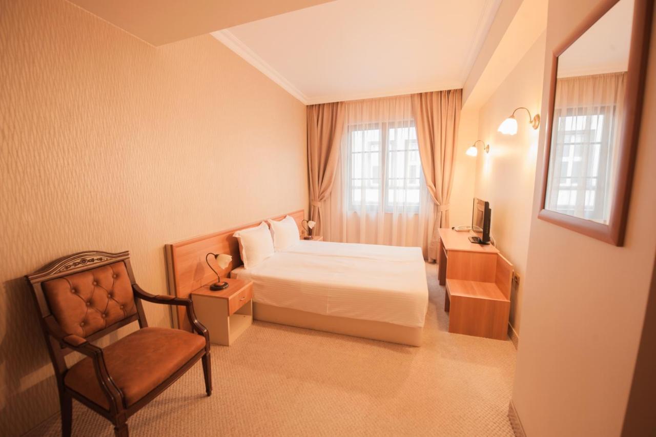 Hotel Central Svilengrad Esterno foto
